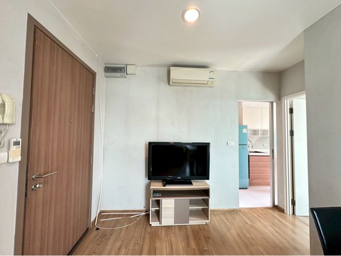 ให้เช่าคอนโดฟิวส์จันทน์ สาทร พร้อมเฟอร์นิเจอร์เครื่องใช้ไฟฟ้าครบชุด