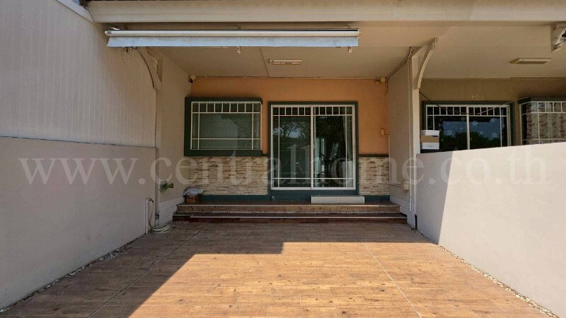 รูป ทาวน์โฮม 2 ชั้น วิลลาจจิโอ บางนา ซอยเอแบค บ้านสวยใหม่มาก พร้อมอยู่ ราคาถูก - รูปที่ 3/41