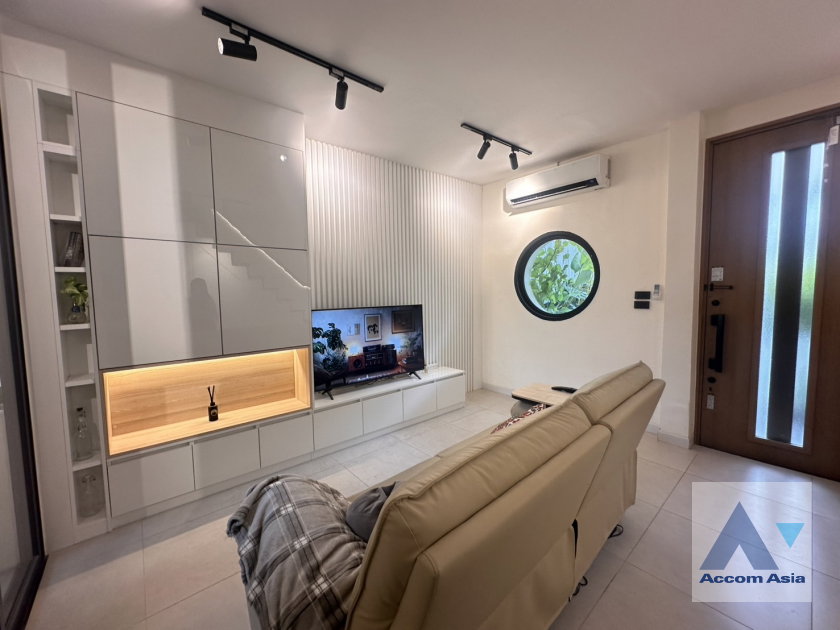 รูป 🔼🔽 AccomA 📩 Pet friendly 2 BR Townhouse in Thung Maha Mek (AA44522) - รูปที่ 2/17