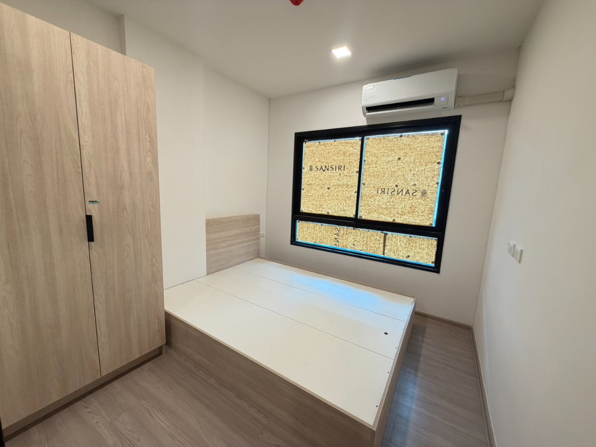 picture “Very Urgent! Condo Way Amata — Beautiful Unit with a Great View on the 7th Floor. Last Unit Available!” - 6/17