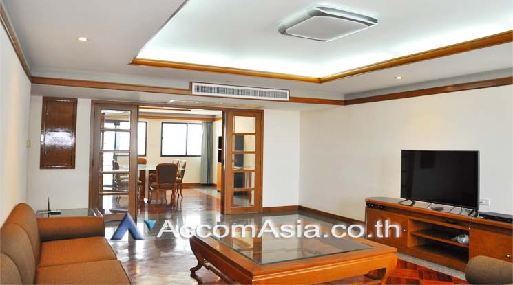 picture 🔼🔽 AccomA 📩 Pet friendly 3 BR Condominium @United Tower (AA12175) - 2/9