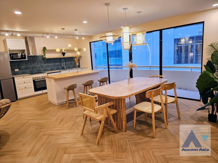 picture 🔼🔽 AccomA 📩 Pet friendly 3 BR Condominium @Le Premier I (AA44140) - 2/16