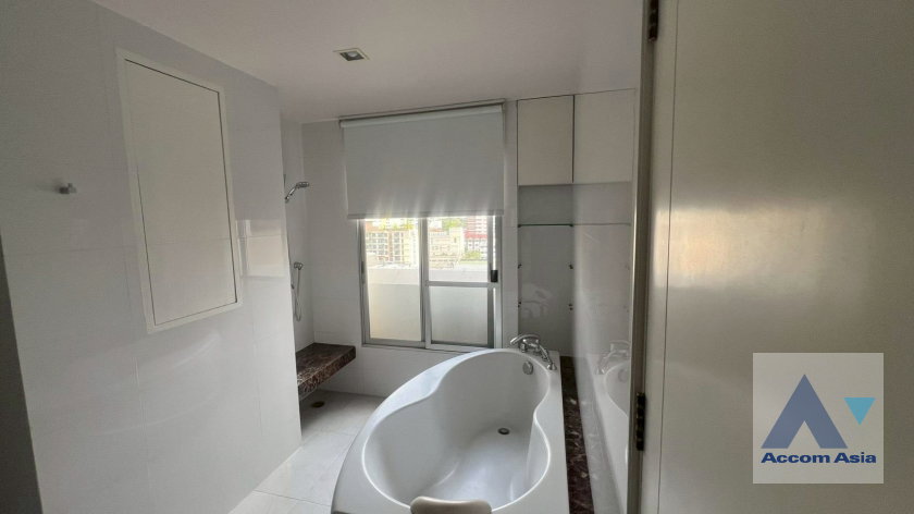 รูป 🔼🔽 AccomA 📩 Big Balcony 2 BR Condominium @Newton Tower (23964) - รูปที่ 15/18