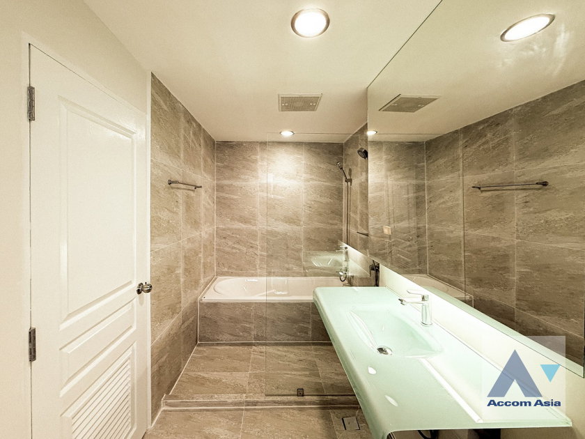 picture 🔼🔽 AccomA 📩 4 BR Condominium @The Waterford Diamond (AA44707) - 9/18