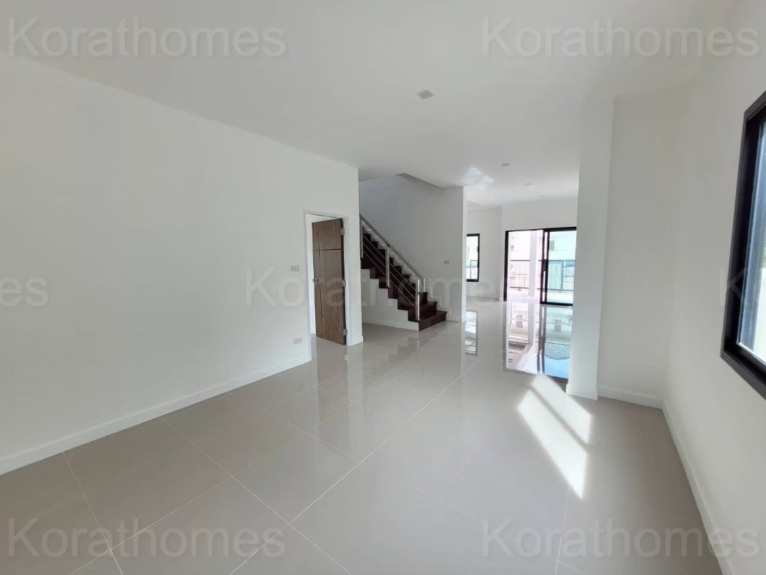รูป บ้านสร้างใหม่ ใกล้สนามกีฬาเฉลิมพระเกียรติ 80 พรรษา - รูปที่ 15/27