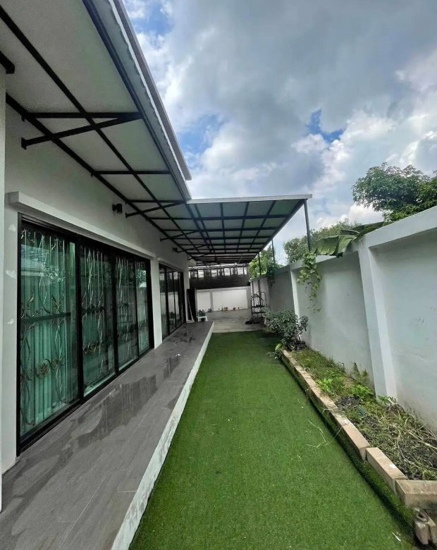 picture For rent Single house 2.5 stories 4 bed 4 bath at Chimplee6/1 - 15/15