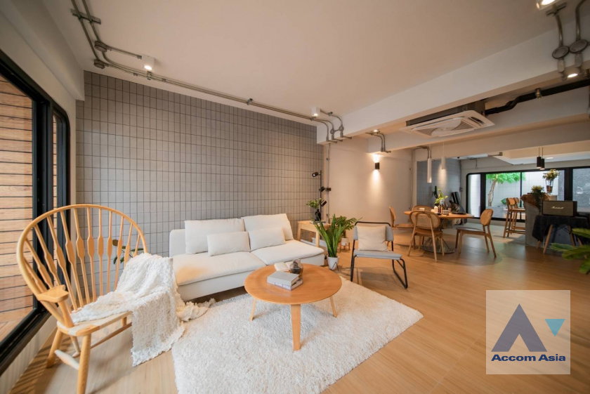 picture 🔼🔽 AccomA 📩 2-Storey Modern house in Moo Baan Klongtan Nivet (AA43873) - 4/20