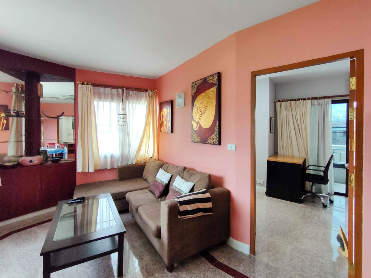 รูป ให้เช่าคอนโดห้องมุม พร้อมอ่างอาบน้ำ ในโครงการสิริธารา แม่เหียะ ใกล้สนามบินเชียงใหม่ - รูปที่ 3/12