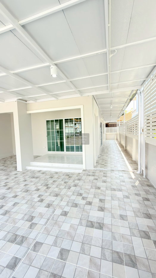 รูป ขายทาวน์เฮ้าส์/ทาวน์โฮม  ลัลลี่วิลล์ ลำลูกกาคลอง 3 รีโนเวทใหม่ ลาดสวาย ลำลูกกา ปทุมธานี CX-150392 ✅ ทักไลน์ @connexproperty ตอบทันที ทีมงานมืออาชีพ ✅ - รูปที่ 4/12