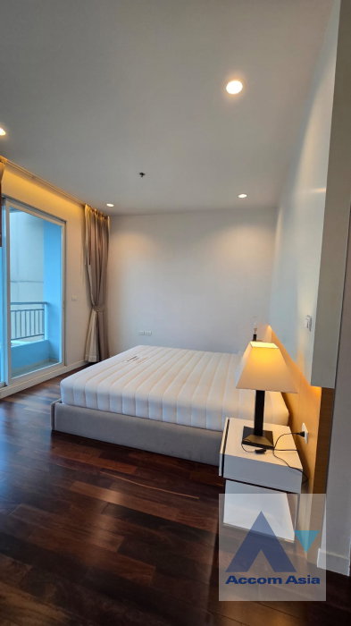 picture 🔼🔽 AccomA 📩  2 BR Condominium @Circle Condominium (AA43107) - 7/12