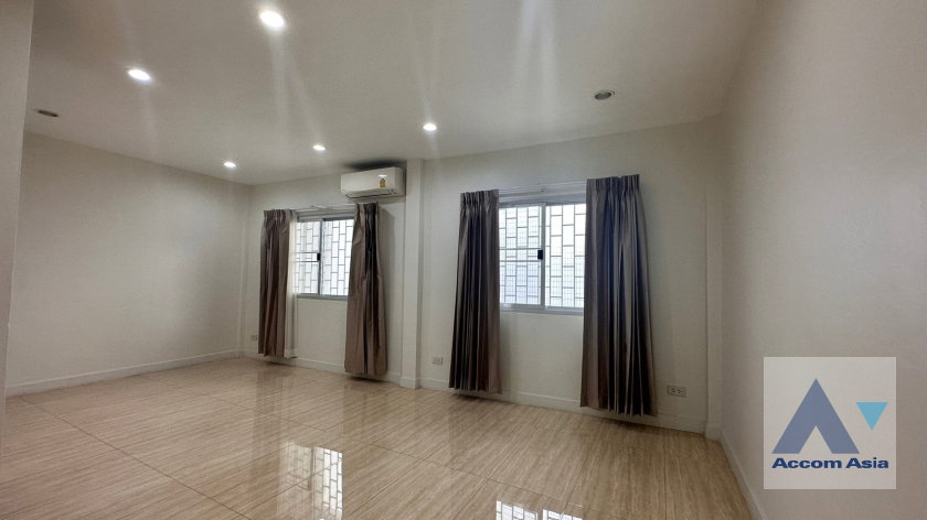 รูป 🔼🔽 AccomA 📩  4 BR House in Khlong Tan Nuea (2514805) - รูปที่ 12/20