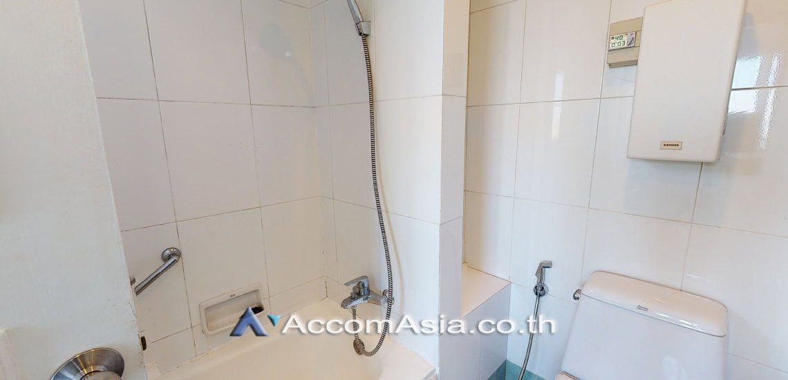 รูป 🔼🔽 AccomA 📩 Spacious Duplex For Rent and Sale at Tai Ping Tower, near BTS Ekkamai (AA20783) - รูปที่ 8/10