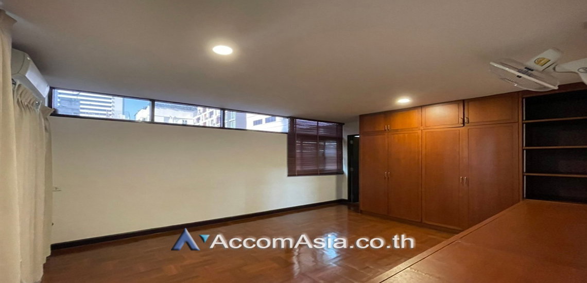 picture 🔼🔽 AccomA 📩 Home Office,Garden 3 BR House in Khlong Toei Nuea (AA12557) - 10/17
