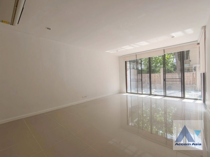 รูป 🔼🔽 AccomA 📩  Fully fitted Townhouse for rent ONLY 750m. To BTS Thong lo (11000701) - รูปที่ 4/20