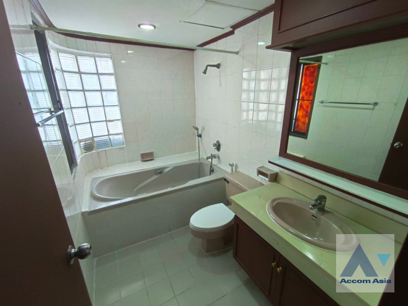 picture 🔼🔽 AccomA 📩 3 BR Condominium @Windsor Tower (AA38438) - 9/13