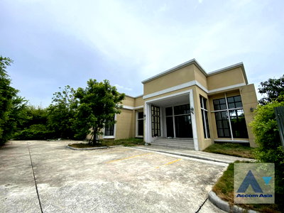 Houses for rent BITEC Bang Na : 🔼🔽 AccomA 📩  2 BR House in Bang Na Tai (AA41571)