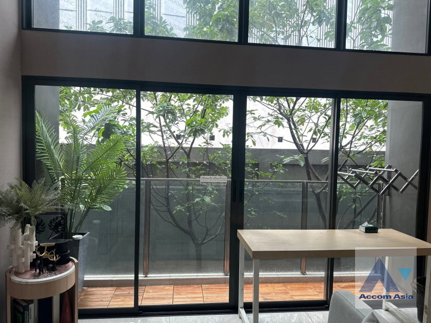 รูป 🔼🔽 AccomA 📩 Duplex Condo,Fully Furnished 2 BR Condominium @Walden Asoke (AA44974) - รูปที่ 4/13
