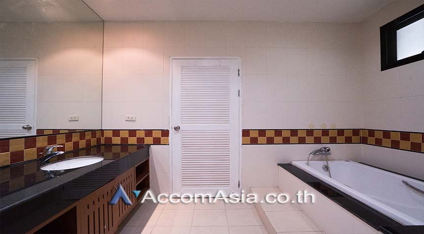 รูป 🔼🔽 AccomA 📩 Classic home with garden views and private pool retreat (50065) - รูปที่ 14/17