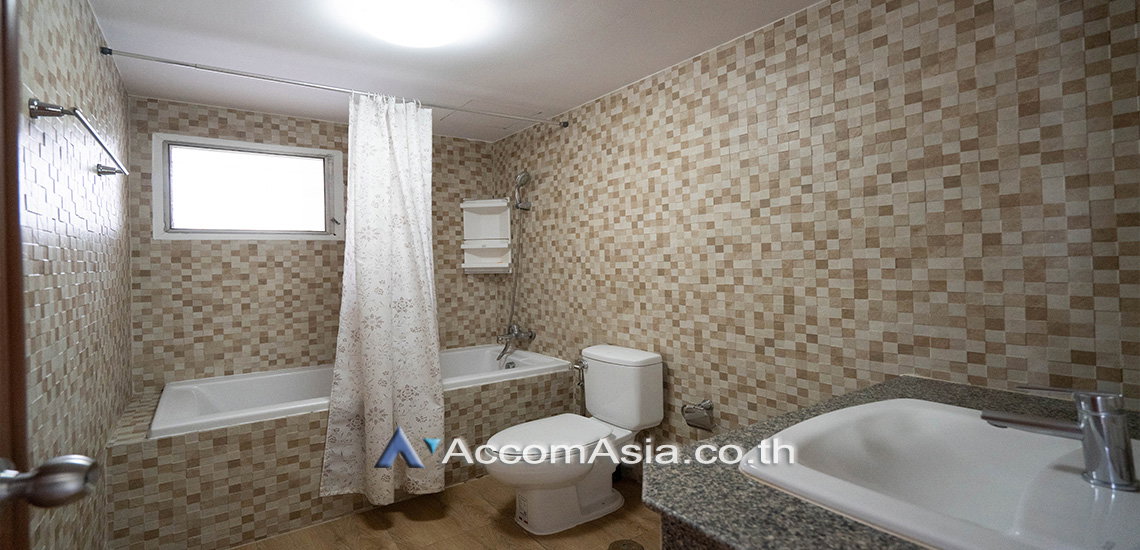 picture 🔼🔽 AccomA 📩 Regent On The Park 1 - 10/10