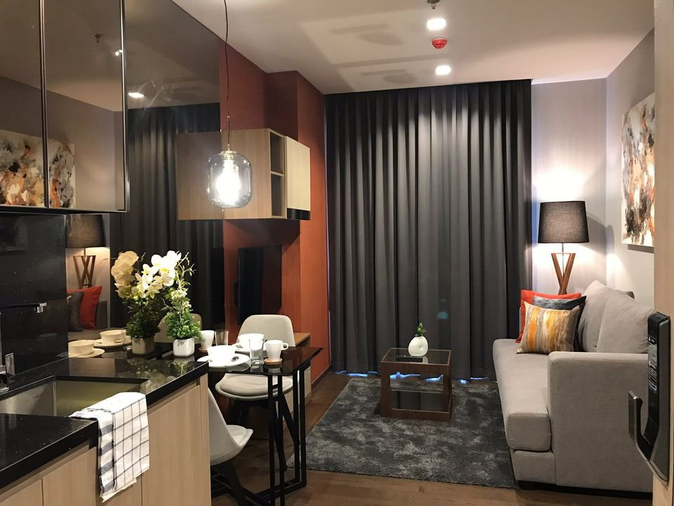 รูป The Line Ratchathewi【𝐒𝐄𝐋𝐋 & 𝐑𝐄𝐍𝐓】🔥ลุคสมาร์ท เรียบร้อยแบบคนมีสไตล์ องค์ประกอบเป๊ะ สื่อความเนี้ยบทุกมุม🔥 ติดต่อไลน์ไอดี: @hacondo - รูปที่ 4/6