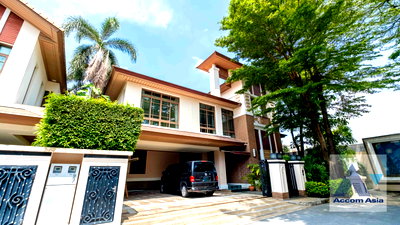 Houses for rent Soi Ekamai (Sukhumvit 63) : 🔼🔽 AccomA 📩  4 BR House @Baan Sansiri Sukhumvit 67 (AA35025)