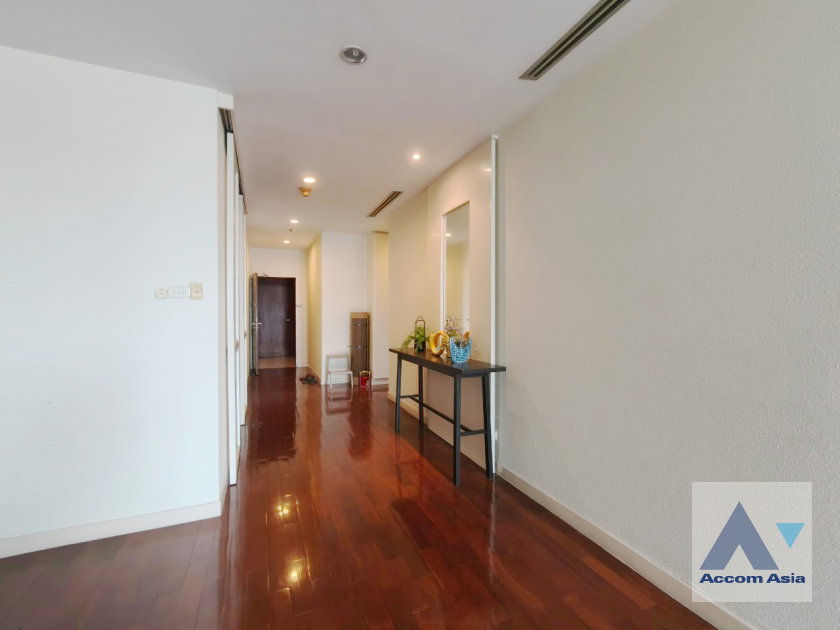 picture 🔼🔽 AccomA 📩  2 BR Condominium @President Place (AA18905) - 10/18