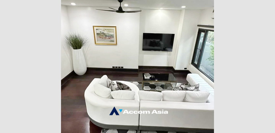 picture 🔼🔽 AccomA 📩 Private Swimming Pool 4 BR House in Khlong Tan Nuea (1913937) - 3/13