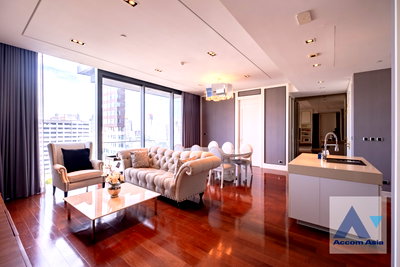คอนโดให้เช่า : 🔼🔽 AccomA 📩 Luxury pet-friendly condominium on Phrom Phong main road. AA21892