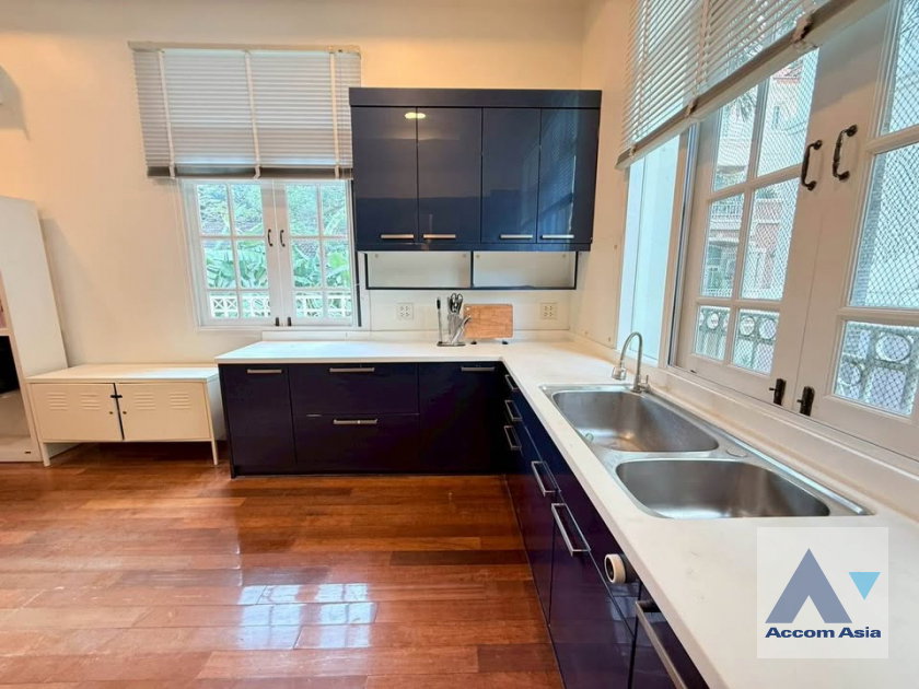 รูป 🔼🔽 AccomA 📩  5 BR Townhouse @ (13000114) - รูปที่ 3/16