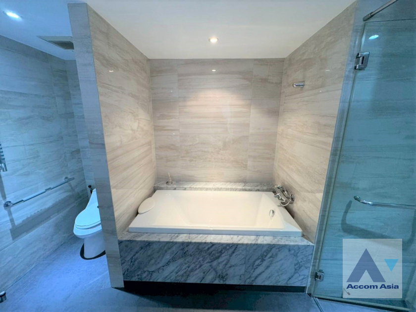 picture 🔼🔽 AccomA 📩  3 BR Condominium @La Citta Penthouse (AA39090) - 19/19