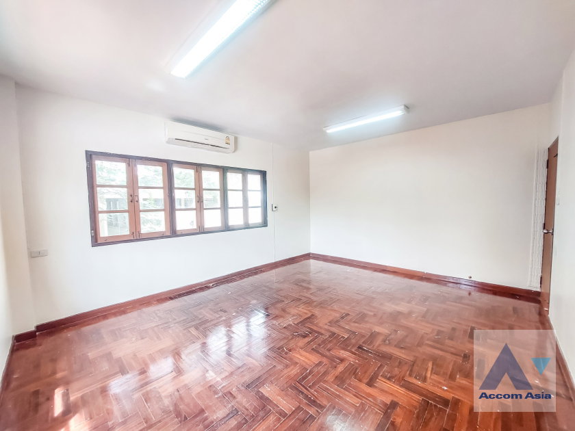 picture 🔼🔽 AccomA 📩 Pet friendly,Home Office 3 BR House in Sena Nikhom (95771) - 16/20