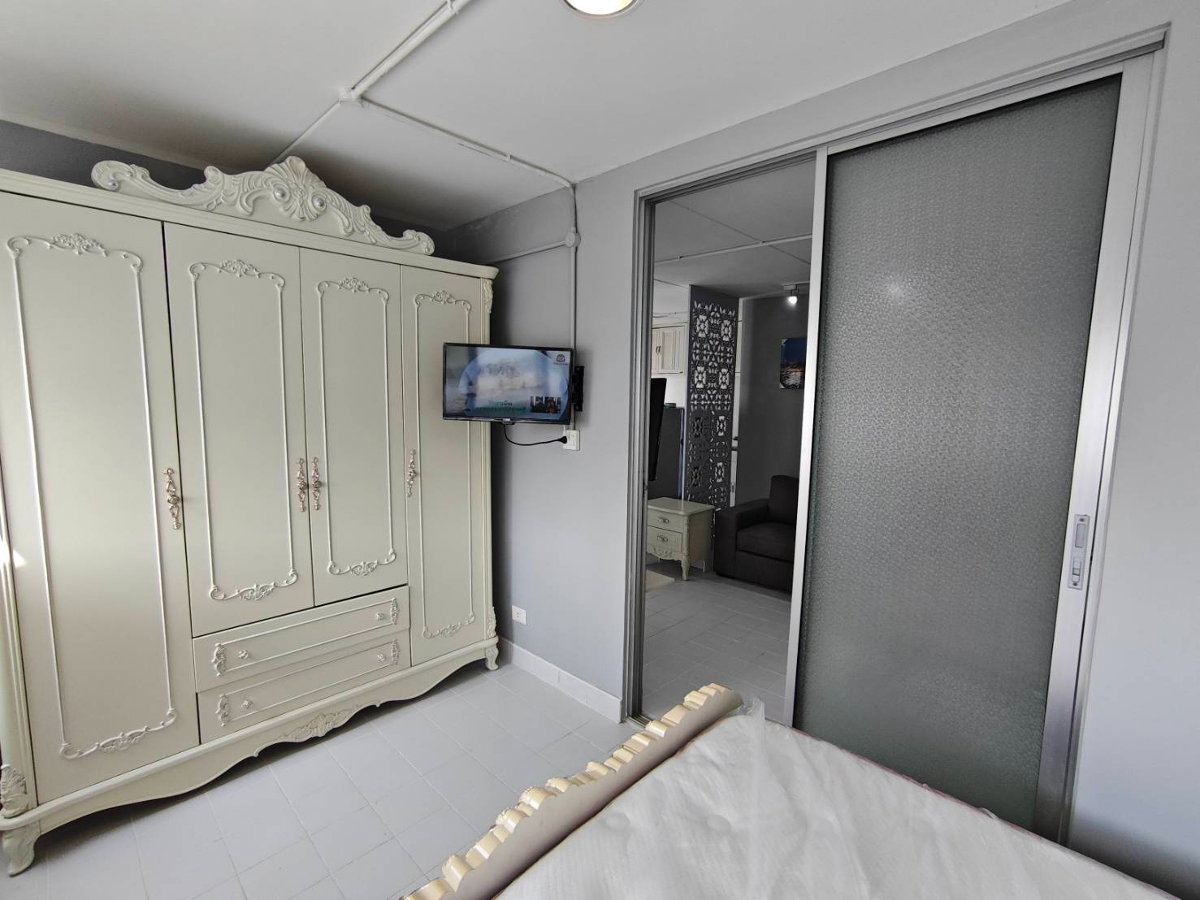 รูป เช่าคุ้มสุดห้องแต่งใหม่ ป๊อปปูล่า คอนโด ชั้น 15 วิวนอก ราคาเพียง 6,500.- - รูปที่ 2/8