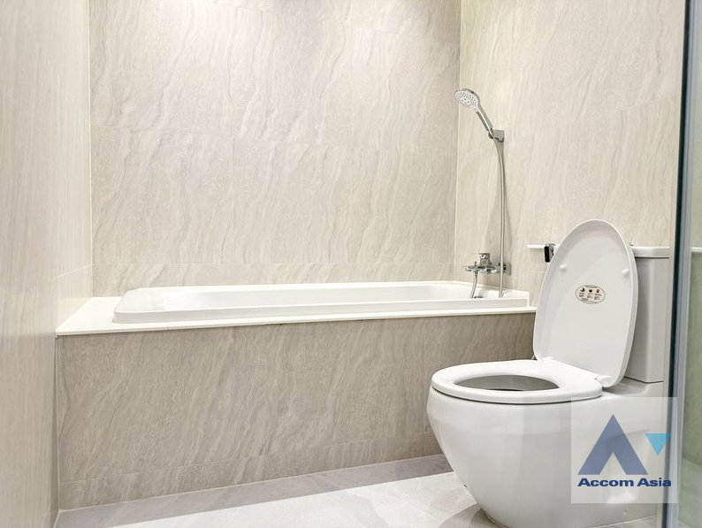 picture 🔼🔽 AccomA 📩  3 BR Condominium @Grand Langsuan (28712) - 13/20