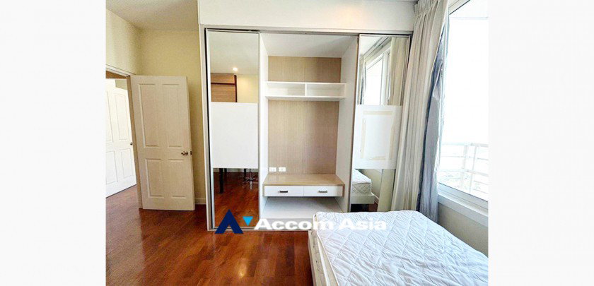 รูป 🔼🔽 AccomA 📩  3 BR Condominium @Siri Residence Sukhumvit 24 (AA11630) - รูปที่ 11/15