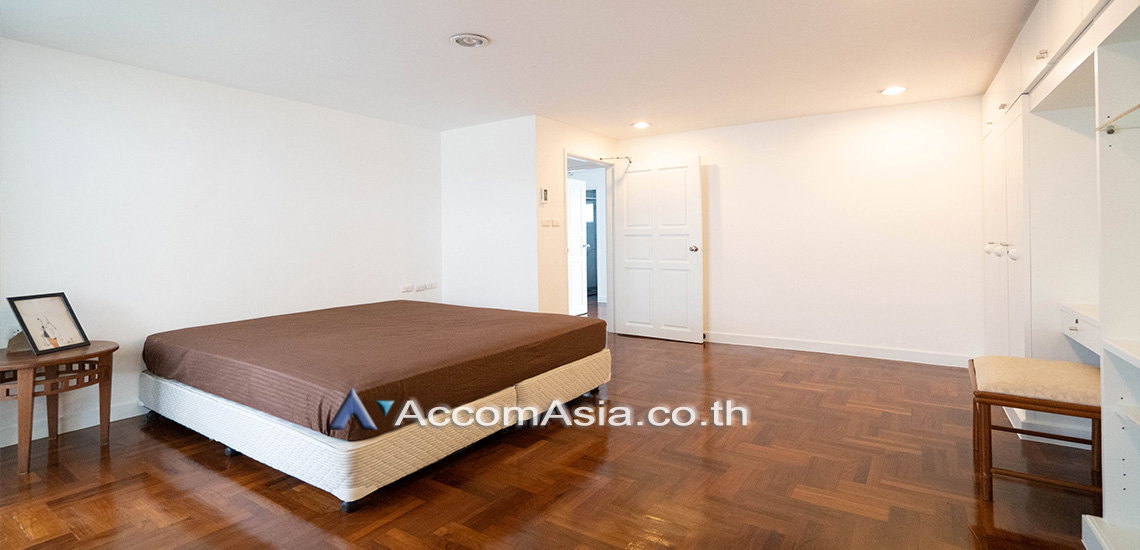 รูป 🔼🔽 AccomA 📩  Spacious house with light wood interiors and natural lighting in Sathorn (AA20501) - รูปที่ 9/19