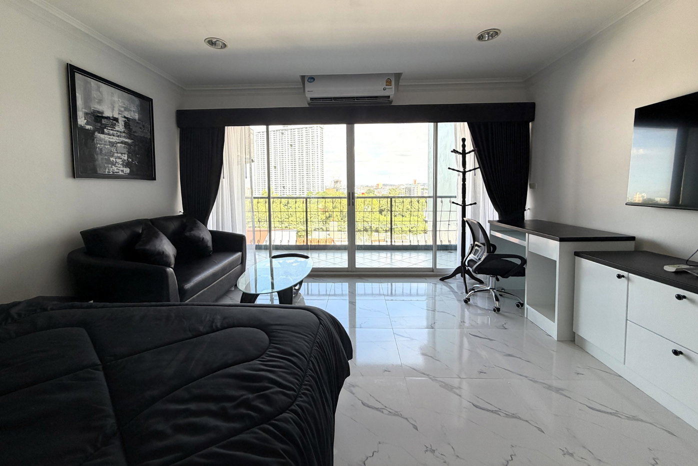รูป 1 Bedroom Condo for Rent at Platinum Suites in Thepprasit Pattaya - รูปที่ 3/19