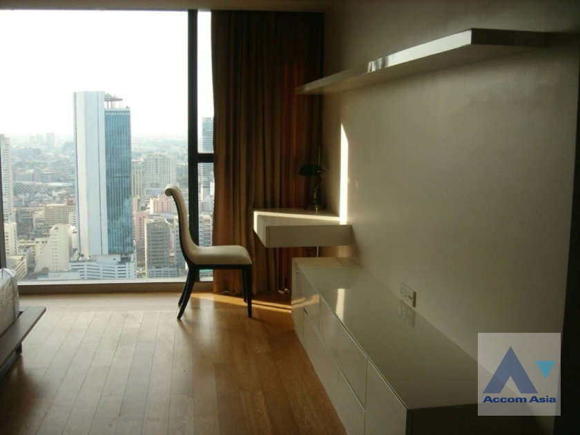 picture 🔼🔽 AccomA 📩 Warm-tone condo in Sathorn with city view and built-in functionality (1512001) - 5/7
