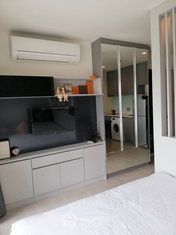 รูป คอนโด 1-ห้องนอน ที่ ริทึ่ม สุขุมวิท 36-38 ใกล้ BTS ทองหล่อ (ID 2771734) - รูปที่ 2/23