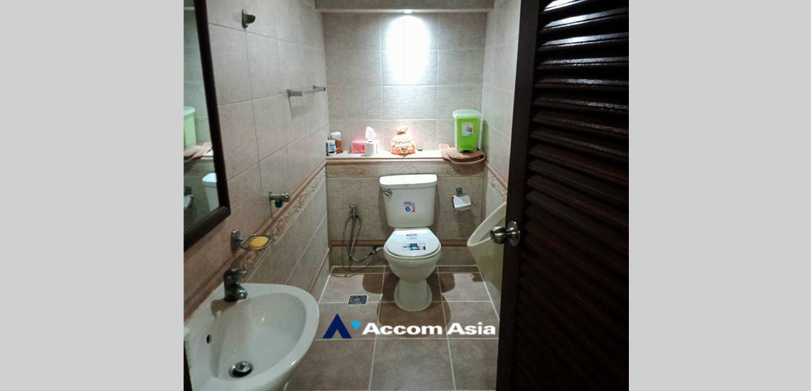 picture 🔼🔽 AccomA 📩 Home Office 4 BR House in Khlong Tan Nuea (AA33848) - 11/13