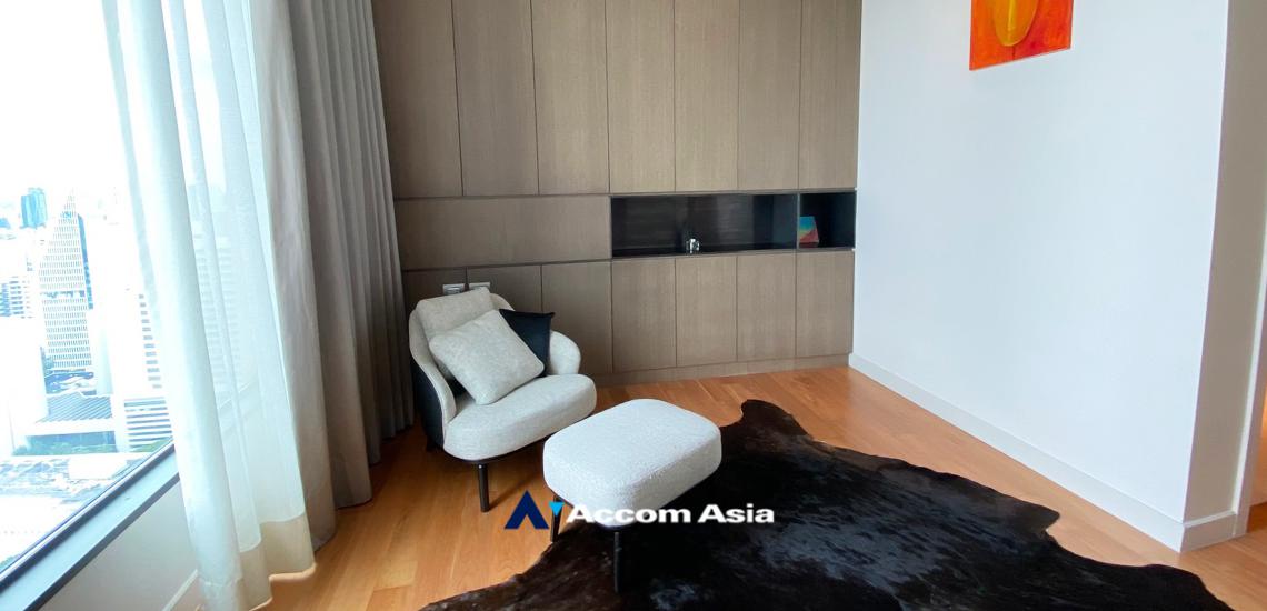 รูป 🔼🔽 AccomA 📩 Fully Furnished 3 BR Condominium @Sindhorn Residence (AA32378) - รูปที่ 9/13