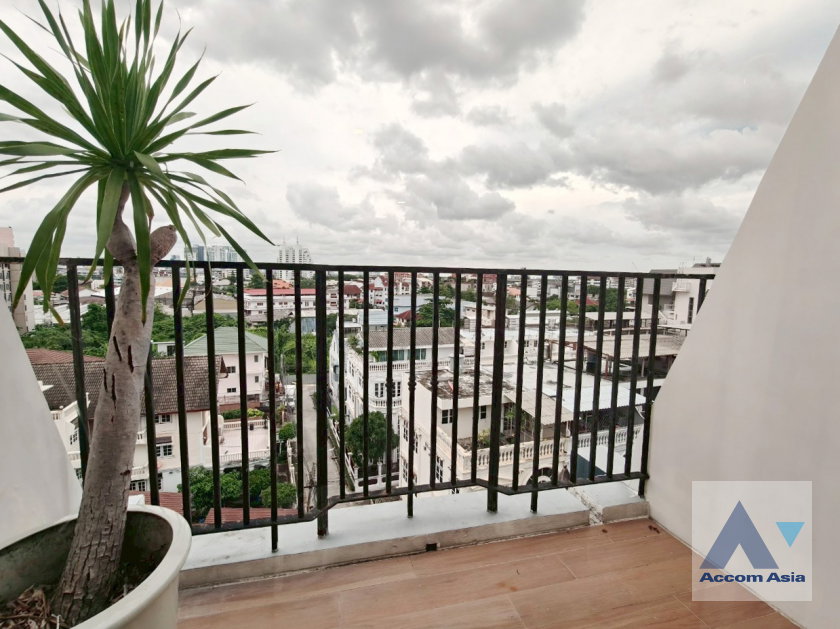 รูป 🔼🔽 AccomA 📩  Elegant condominium with chandeliers and classic interiors in Yen Akat (AA34008) - รูปที่ 6/20