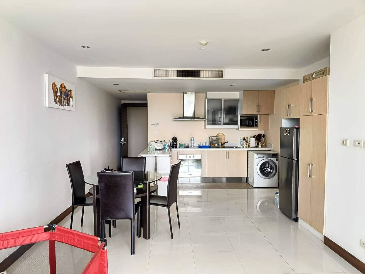 รูป La Royale Beach Condominium for Sale 2BR Sea View Pattaya - รูปที่ 4/10
