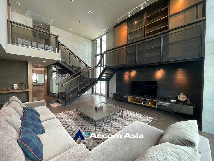 รูป 🔼🔽 AccomA 📩 Duplex Penthouse - Double high ceiling. Close to Asoke BTS - รูปที่ 2/20