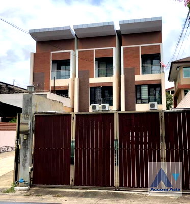 Townhouses for rent Phramongkutklao College of Medicine : 🔼🔽 AccomA 📩 Home Office 4 BR Townhouse in Phaya Thai (AA39131)