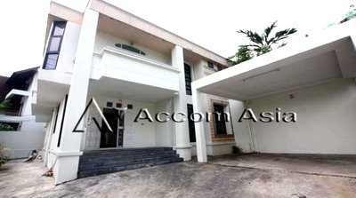 Houses for rent One Bangkok : 🔼🔽 AccomA 📩 Home Office 3 BR House in Klong Tan (1718124)