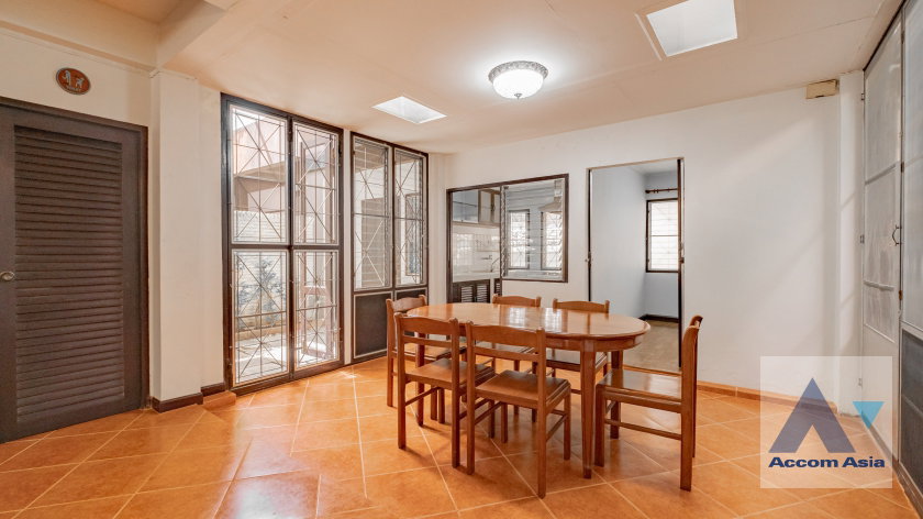 picture 🔼🔽 AccomA 📩 Pet friendly,Home Office 3 BR House in Phra Khanong Nuea (2314026) - 3/20