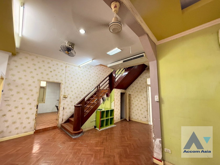 picture 🔼🔽 AccomA 📩  Classic Pool Villa with Expansive Garden (2311226) - 8/20