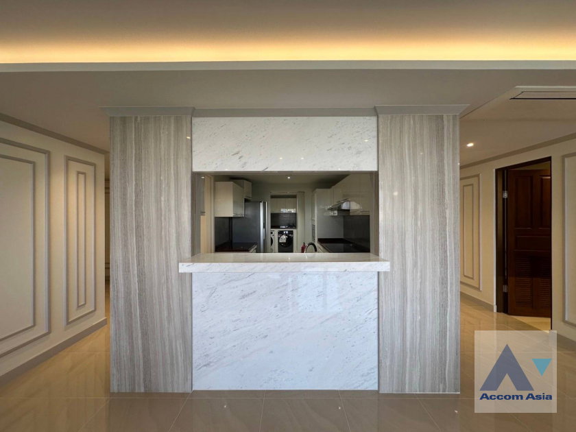 picture 🔼🔽 AccomA 📩  4 BR Condominium @Somkid Gardens (AA29537) - 7/20