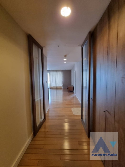 picture 🔼🔽 AccomA 📩 Modern condo with balcony and walk-in closet at Wilshire (AA36365) - 10/17