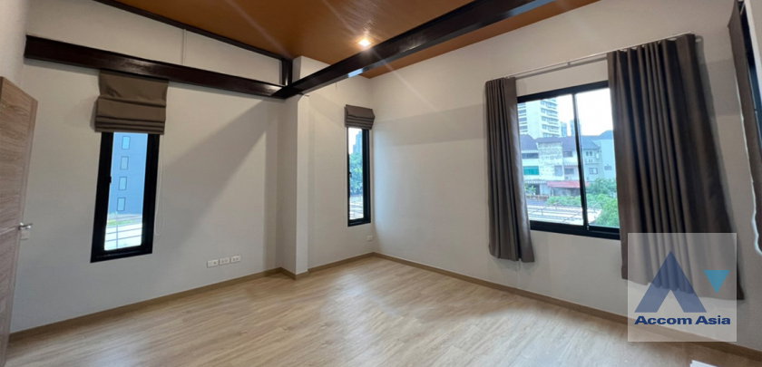 รูป 🔼🔽 AccomA 📩  3 BR House in Phra Khanong Nuea (AA42494) - รูปที่ 13/19